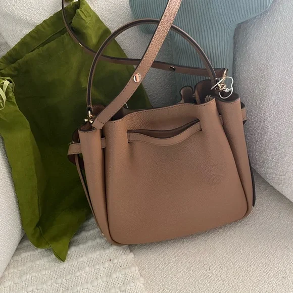 Tory Burch Tan Romy Bucket Bag NWT - Picture 5 of 6